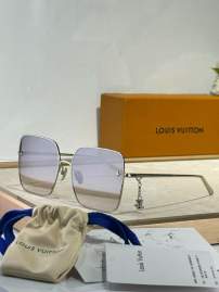Picture of Louis Vuitton Sunglasses _SKUfw76323948fw